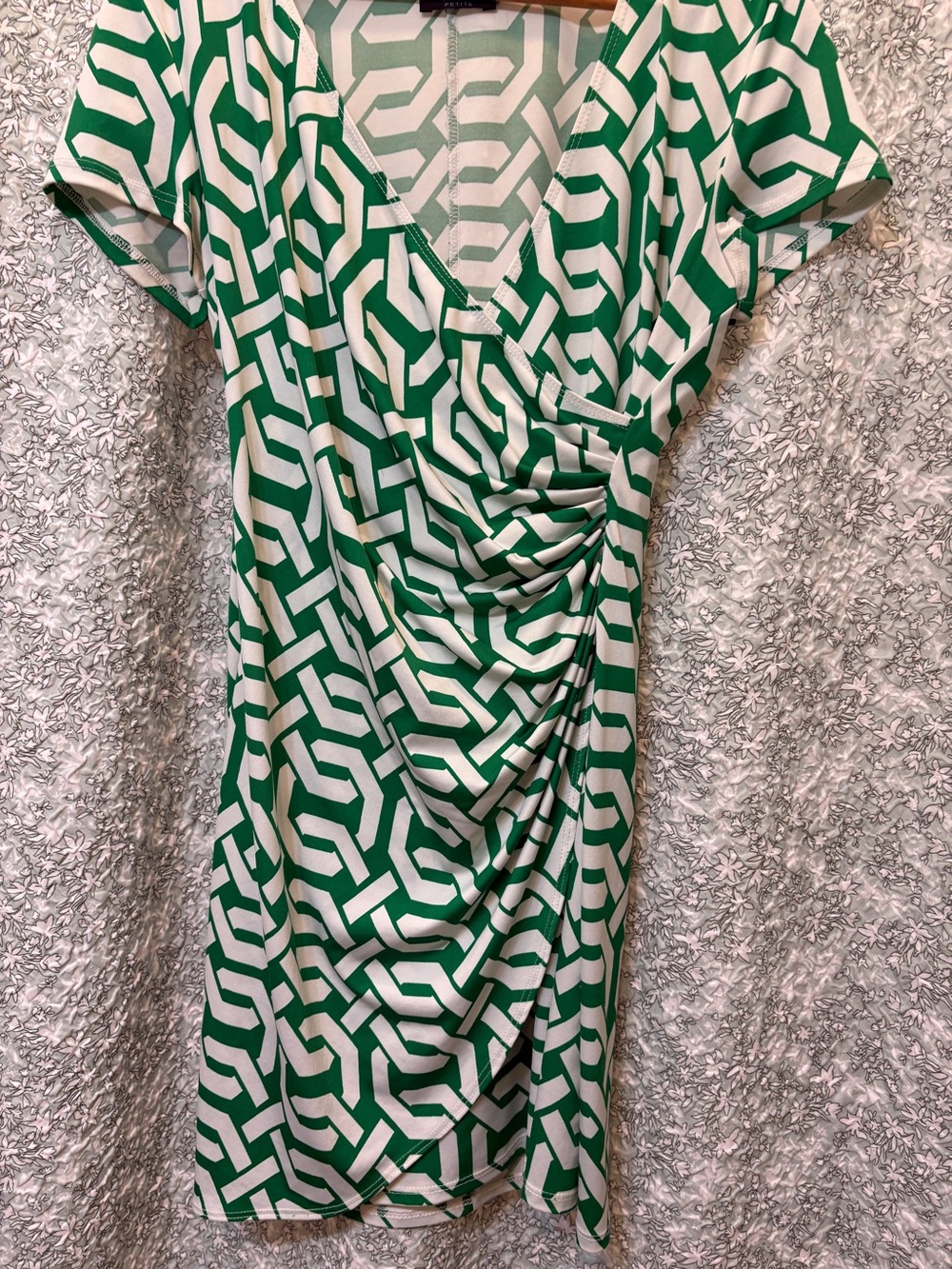 MSK Petite Medium Green & White Geometric Wrap-Style Dress